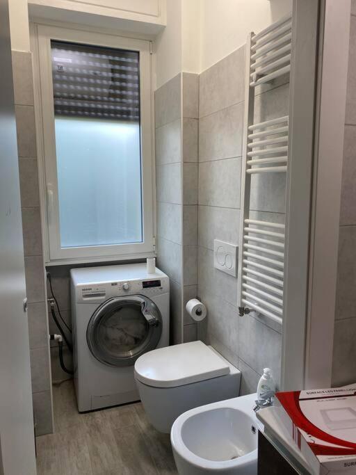 Milano Fiera City - Apartments ภายนอก รูปภาพ